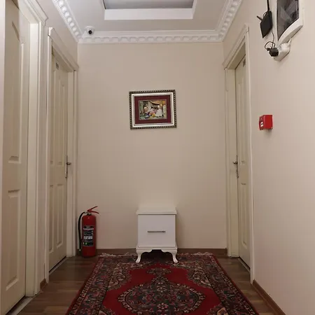 Hotel Nar *