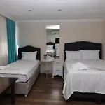 Hotel Nar