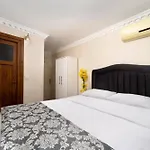 Hotel Nar