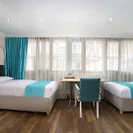 Nar Hotel *